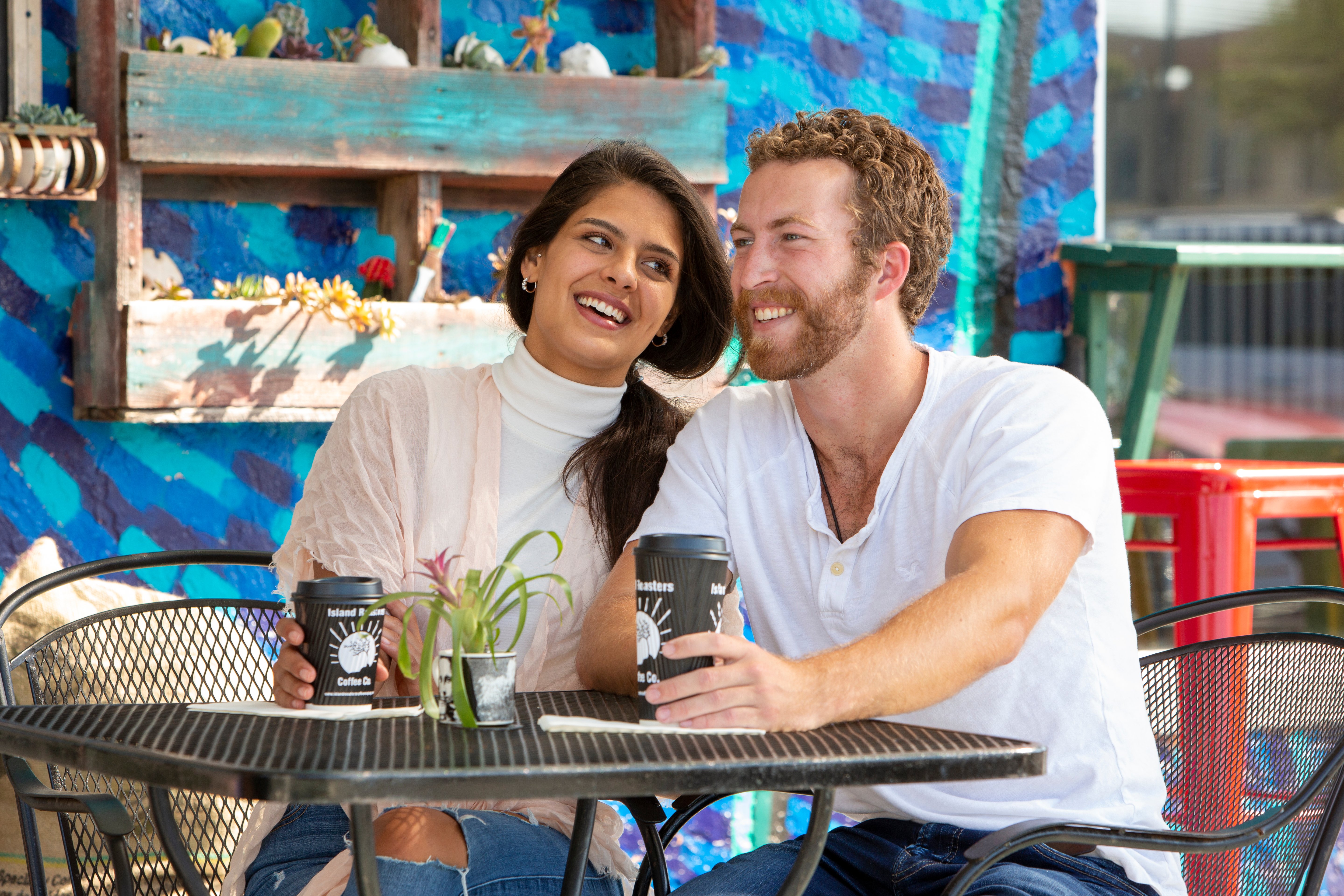 Island_Roasters_Couple_Coffee-BO1A3653