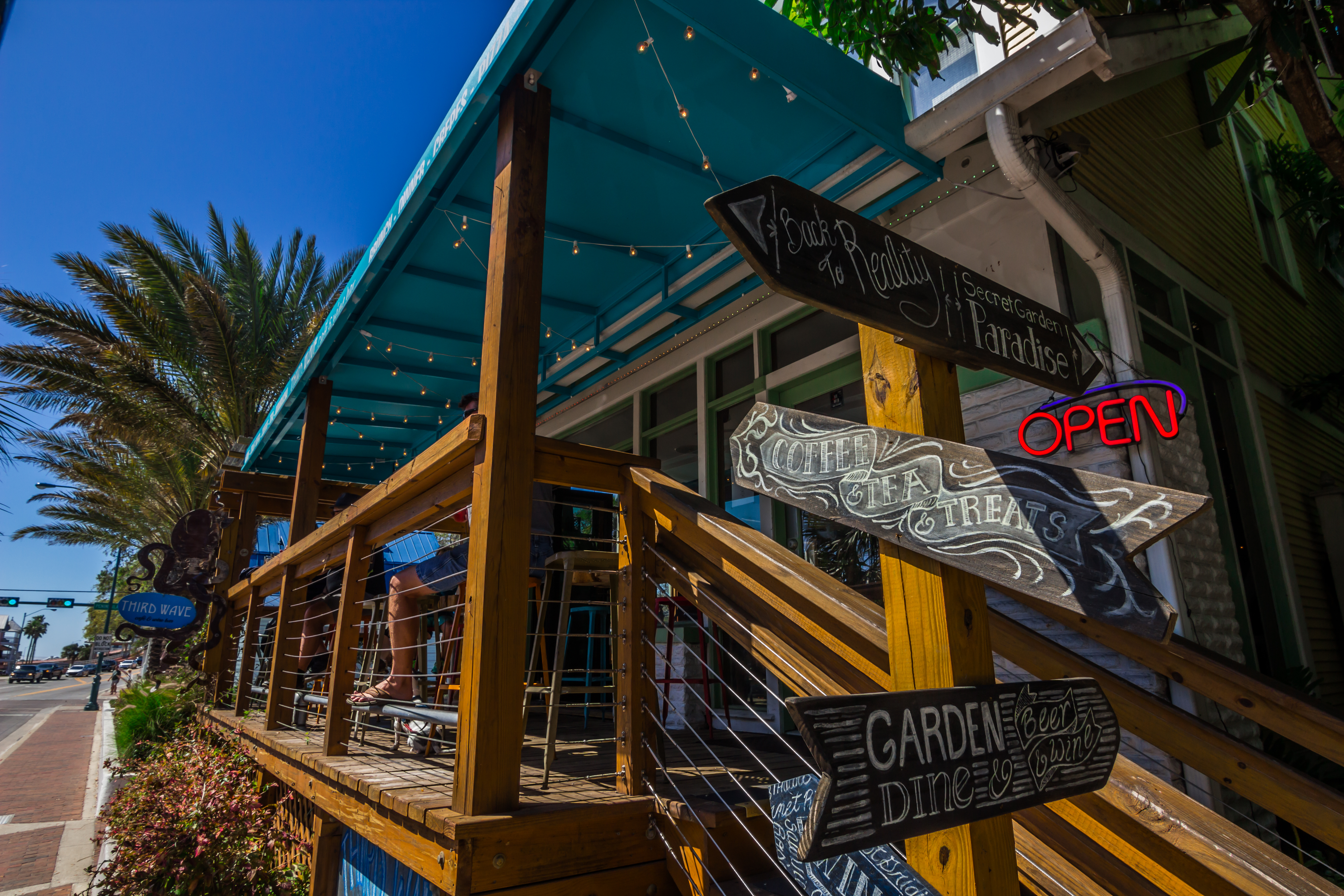 Third Wave Directional signs